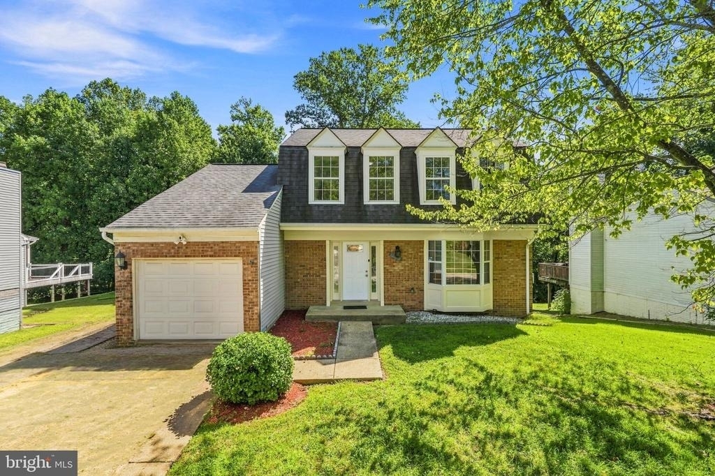 9514 Fox Run Drive - Photo 1