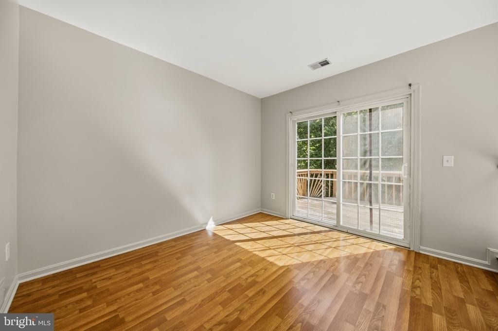 9514 Fox Run Drive - Photo 15