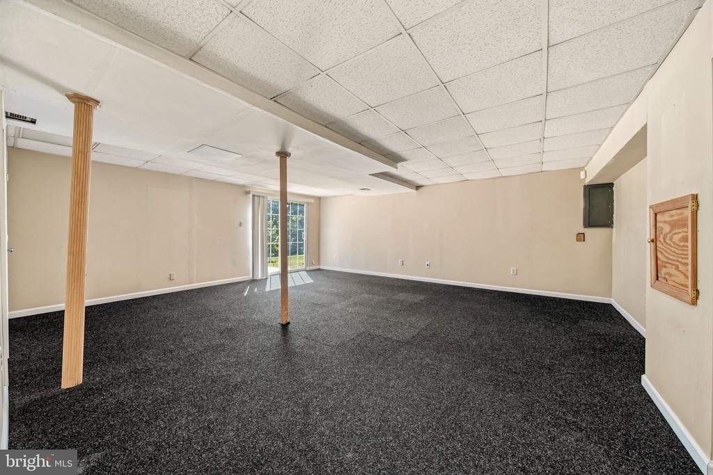 9514 Fox Run Drive - Photo 29
