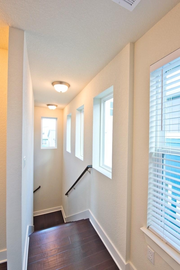 2020 Cleese Dr - Photo 5