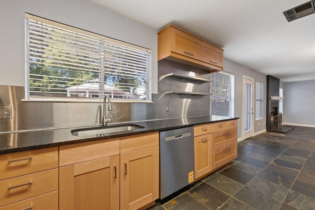 531 Tanner Trl - Photo 16