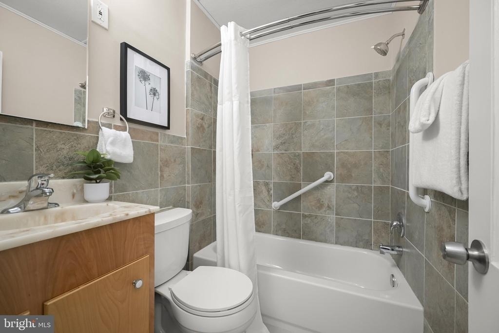 10128 Hereford Place - Photo 26