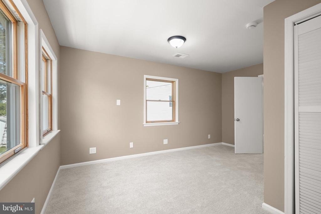 10128 Hereford Place - Photo 34