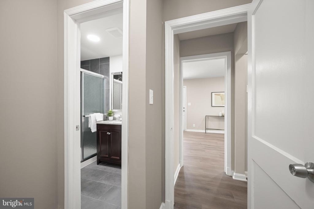 10128 Hereford Place - Photo 20
