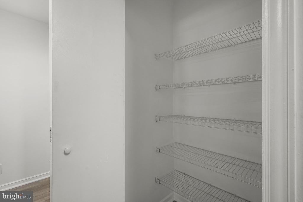 10805 Hampton Mill Terrace - Photo 8