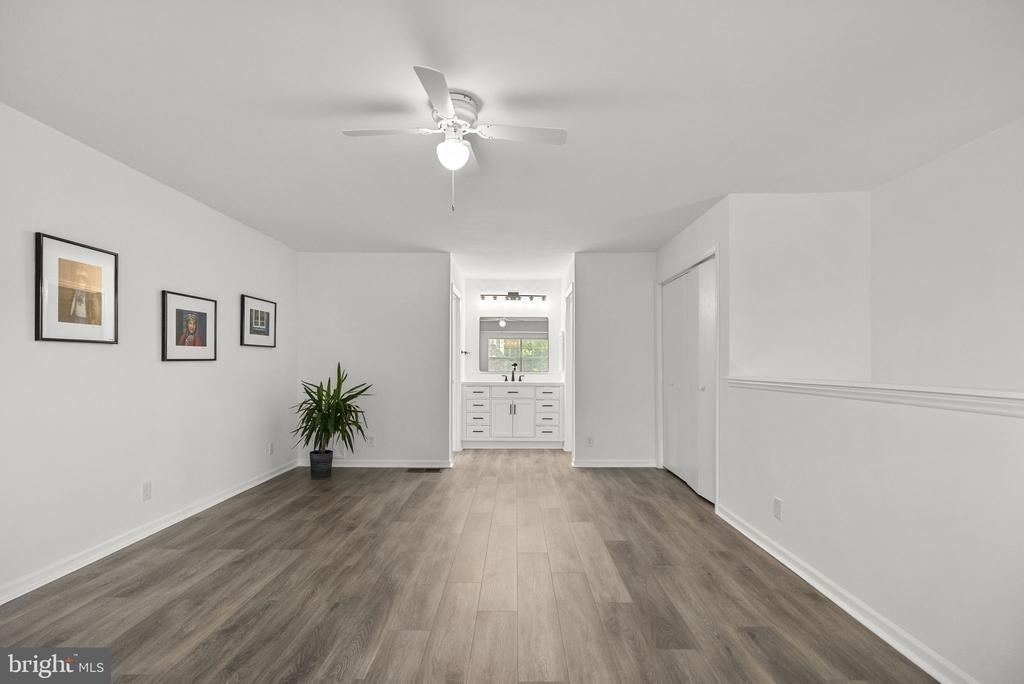 10805 Hampton Mill Terrace - Photo 11