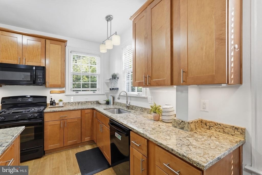 710 Wayne Avenue - Photo 12