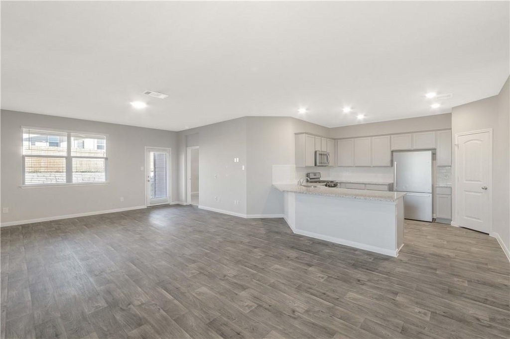 141 Spider Lily Dr - Photo 6