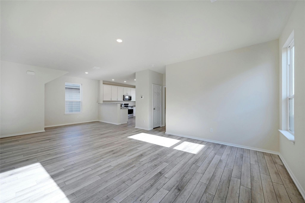 221 Cherry Vine Dr - Photo 6