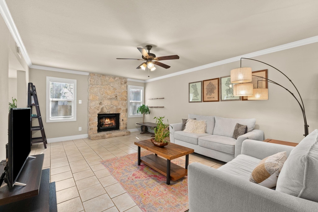 4503 Sarasota Dr - Photo 4