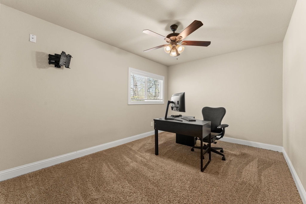 4503 Sarasota Dr - Photo 19