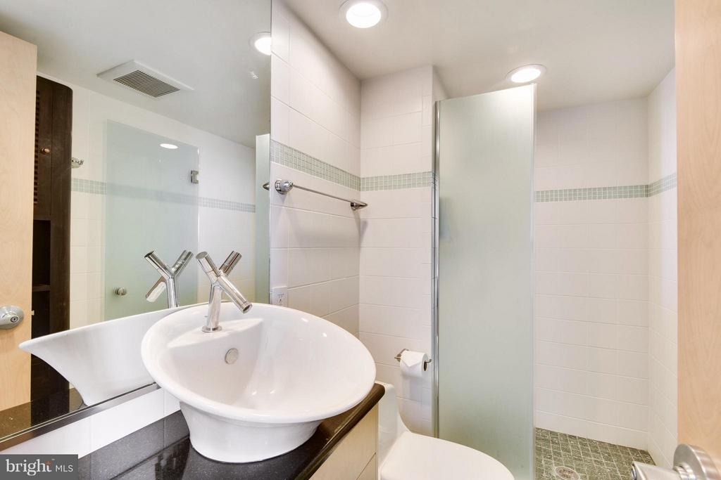 7420 Westlake Terrace - Photo 23