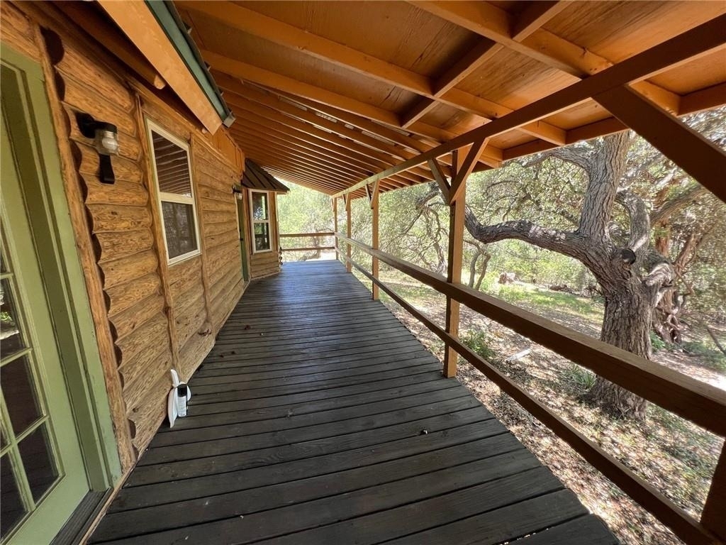 1215 Agarita Dr - Photo 15