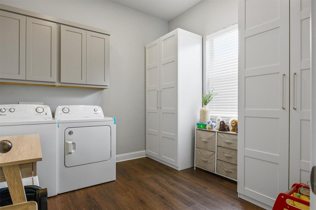 7122 Cut Plains Trl - Photo 11