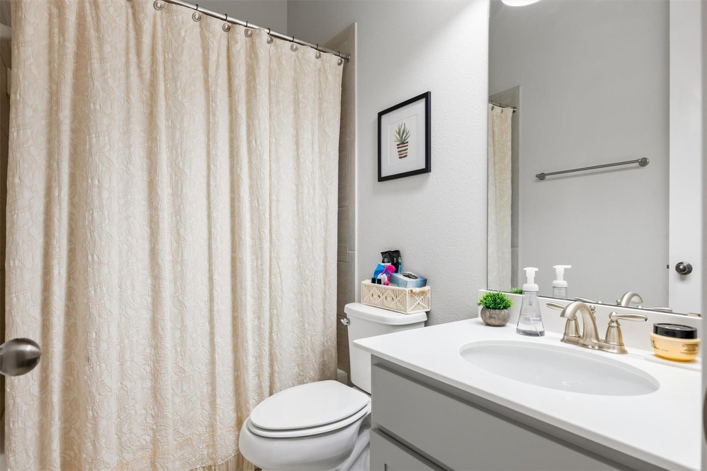 7122 Cut Plains Trl - Photo 9
