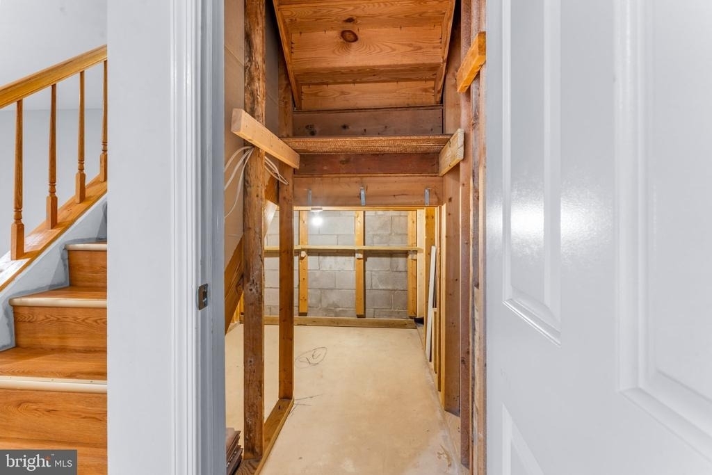 5095 Columbia Road - Photo 51