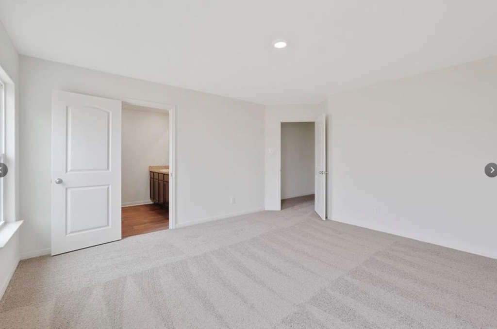 301 Crescent Park Dr - Photo 5