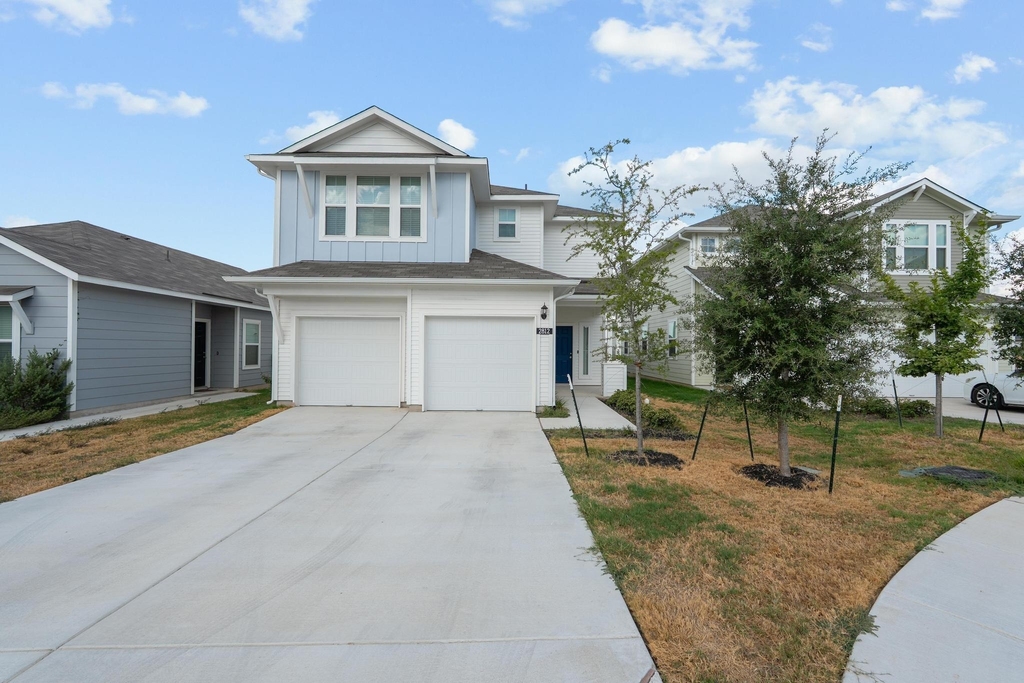 2812 Steels Rd - Photo 0
