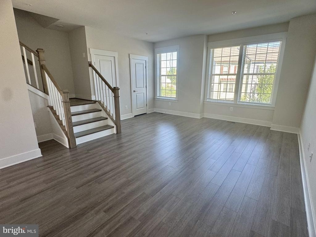 2924 Osprey Way - Photo 5