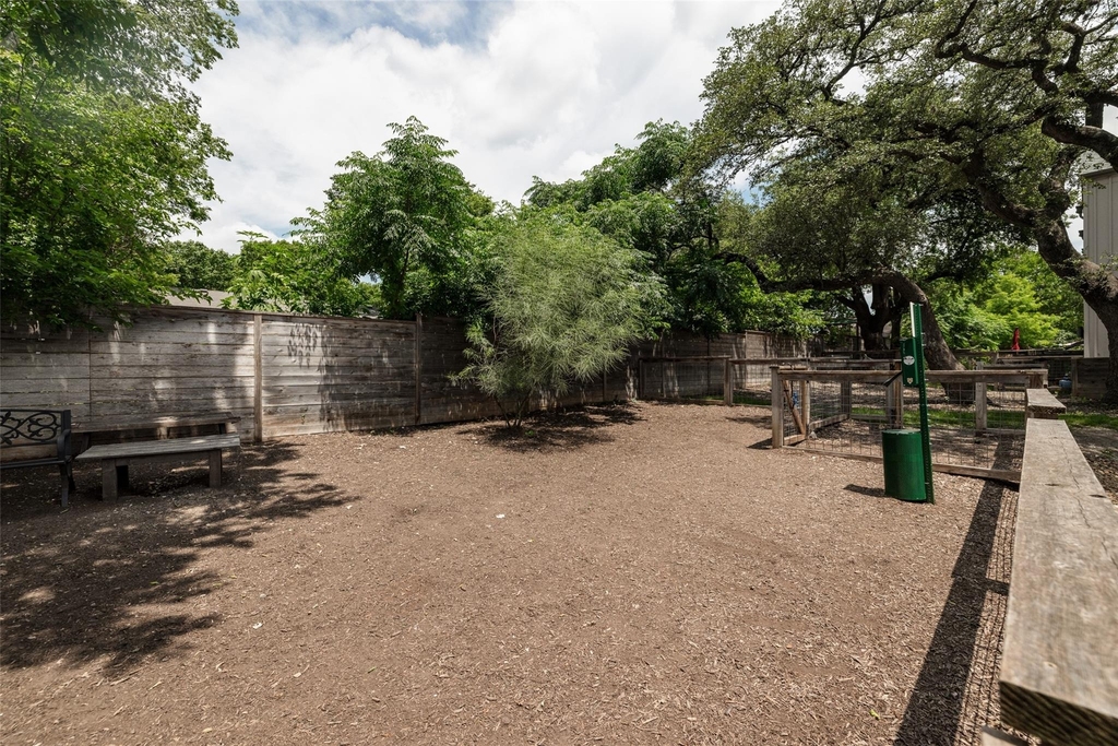 5924 S Congress Ave - Photo 26