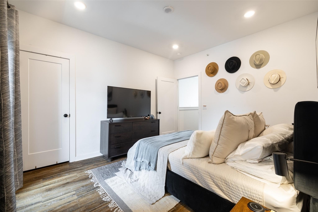 5924 S Congress Ave - Photo 17