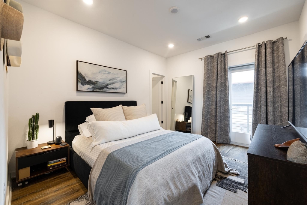 5924 S Congress Ave - Photo 16