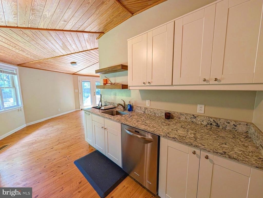 12433 Cree Lane - Photo 11