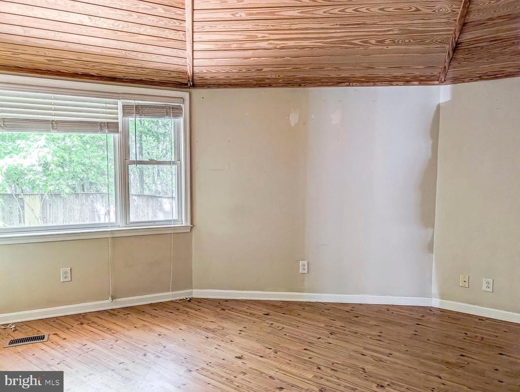 12433 Cree Lane - Photo 14