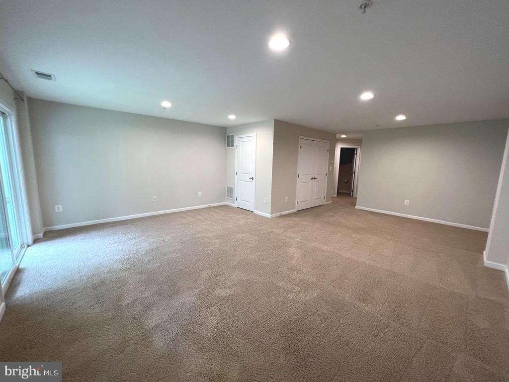 356 Paladium Court - Photo 21