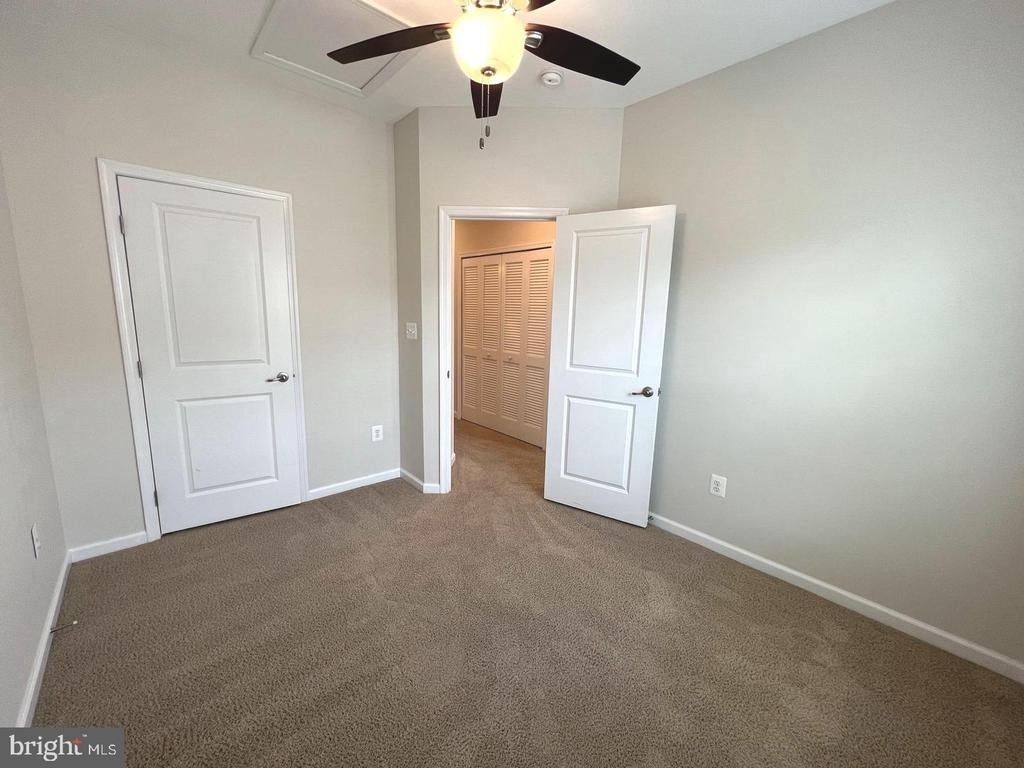 356 Paladium Court - Photo 15