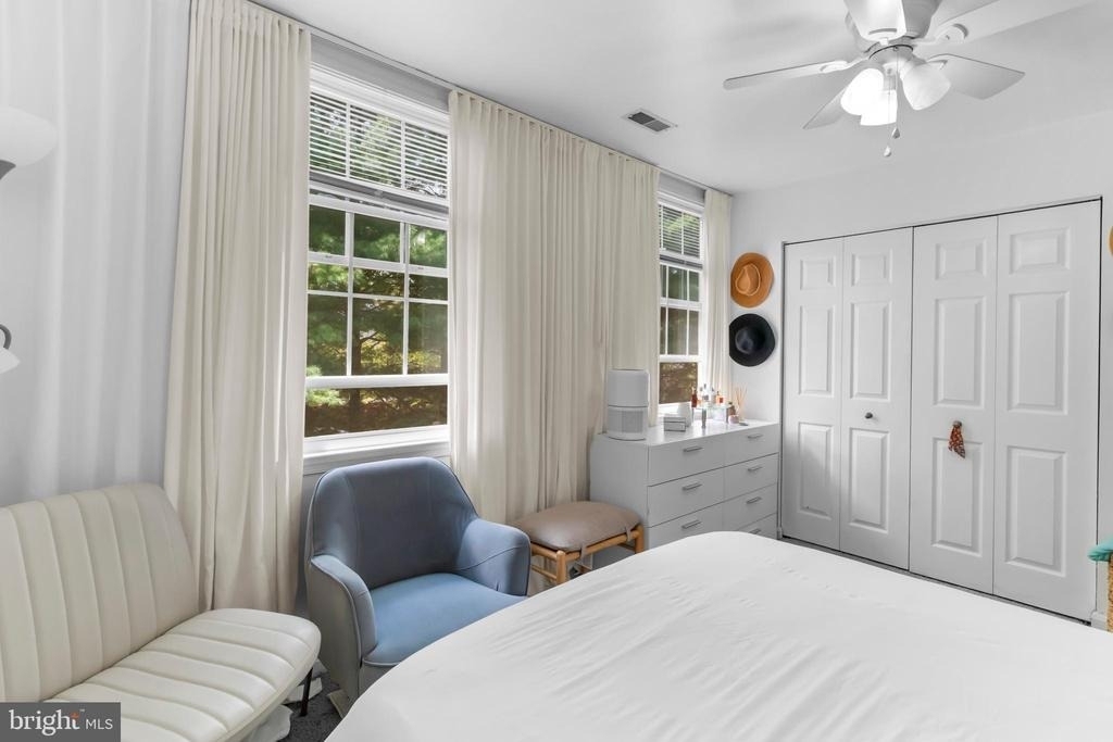 13 Bank Spring Court - Photo 23