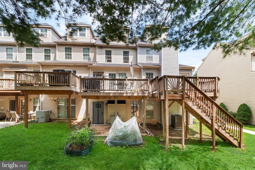 13 Bank Spring Court - Photo 46