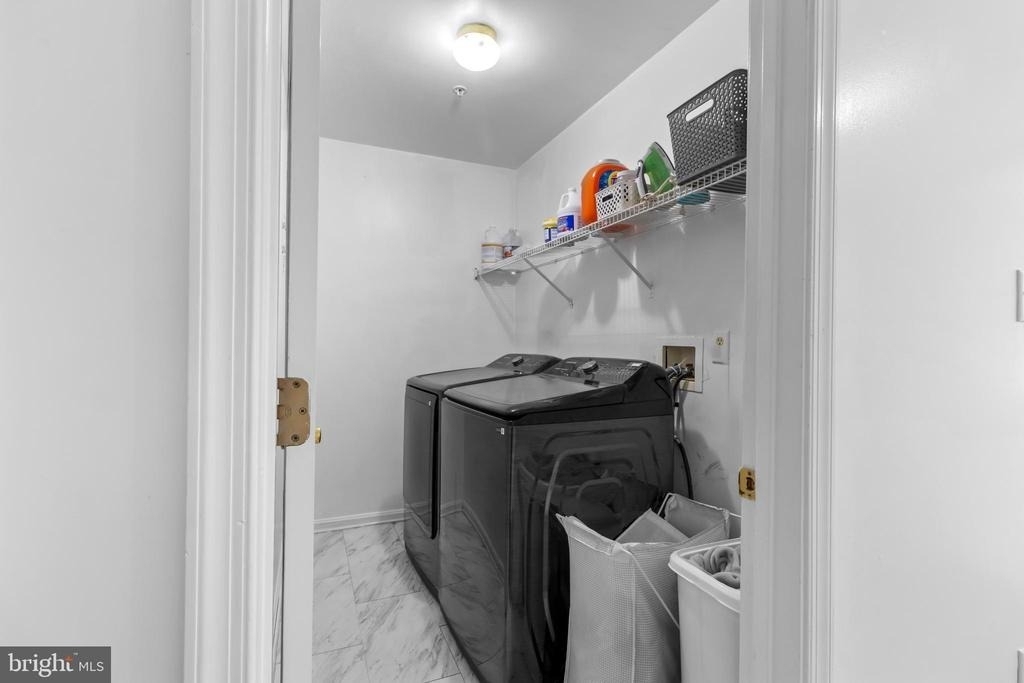 13 Bank Spring Court - Photo 28