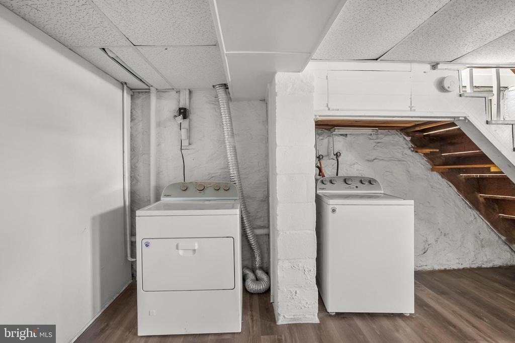 2906 Clearview Avenue - Photo 27
