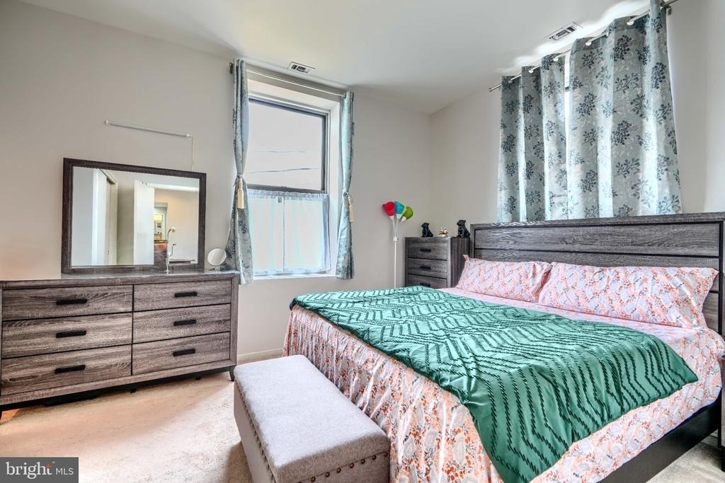 1211 Light Street - Photo 13