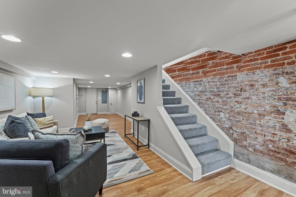 1724 N Milton Avenue - Photo 24