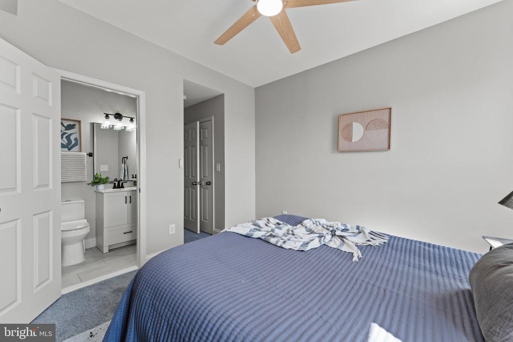 1724 N Milton Avenue - Photo 11