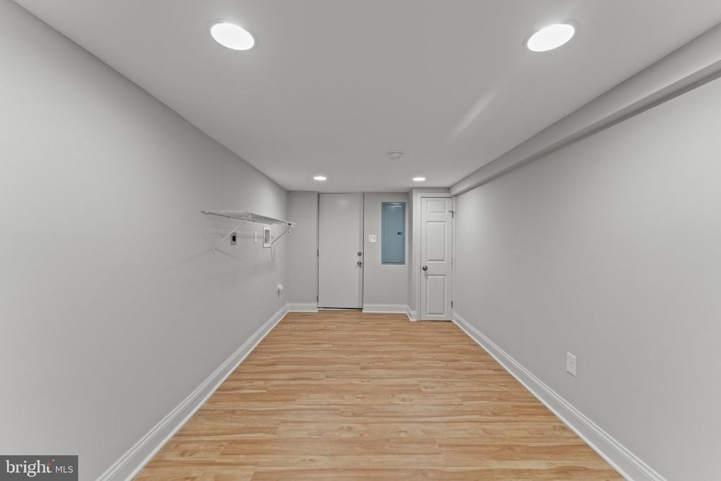 1724 N Milton Avenue - Photo 27