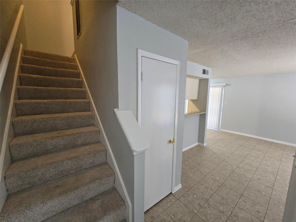 1309 Southport Dr - Photo 11