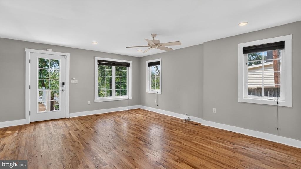 7732 W Shore Road - Photo 7