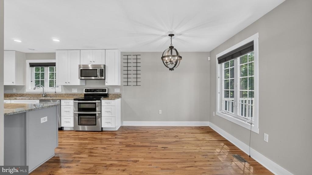 7732 W Shore Road - Photo 8