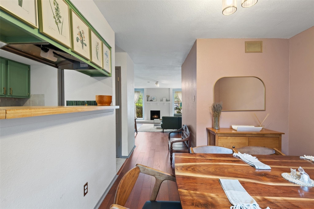 4159 Steck Ave - Photo 18