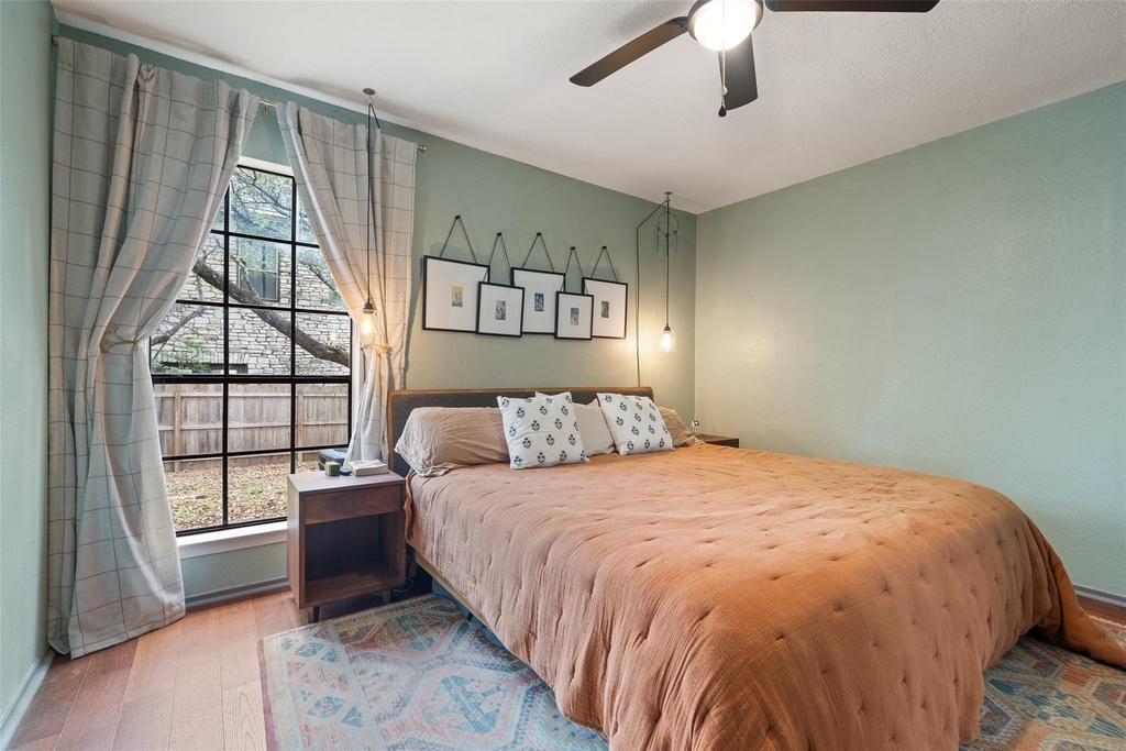 4159 Steck Ave - Photo 3