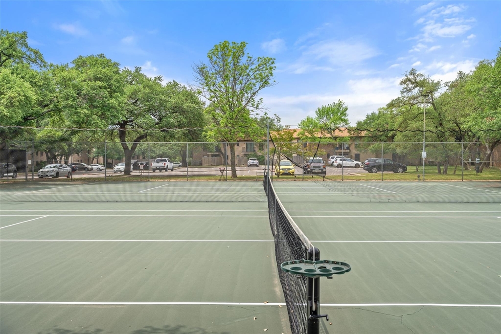 4159 Steck Ave - Photo 32
