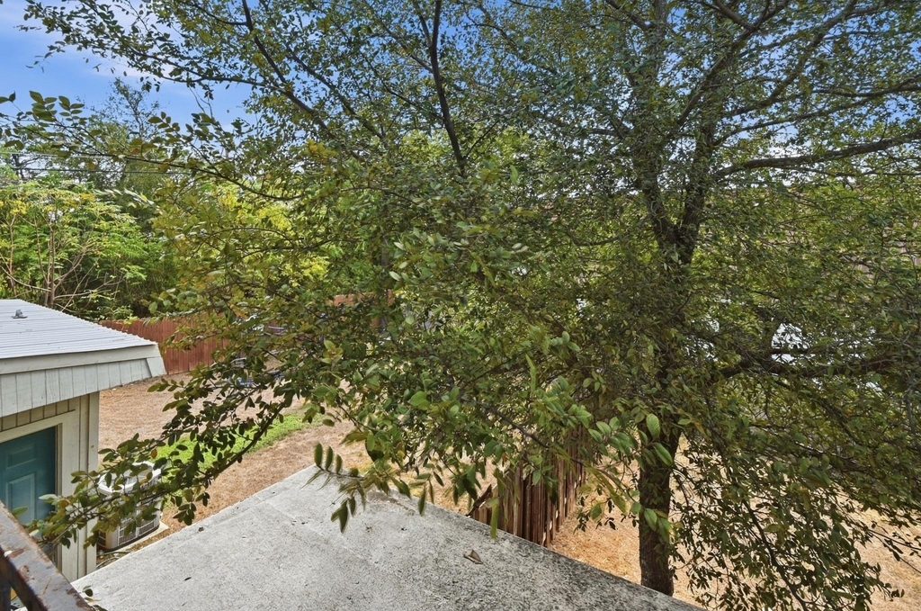 807 Castle Ridge Rd - Photo 21