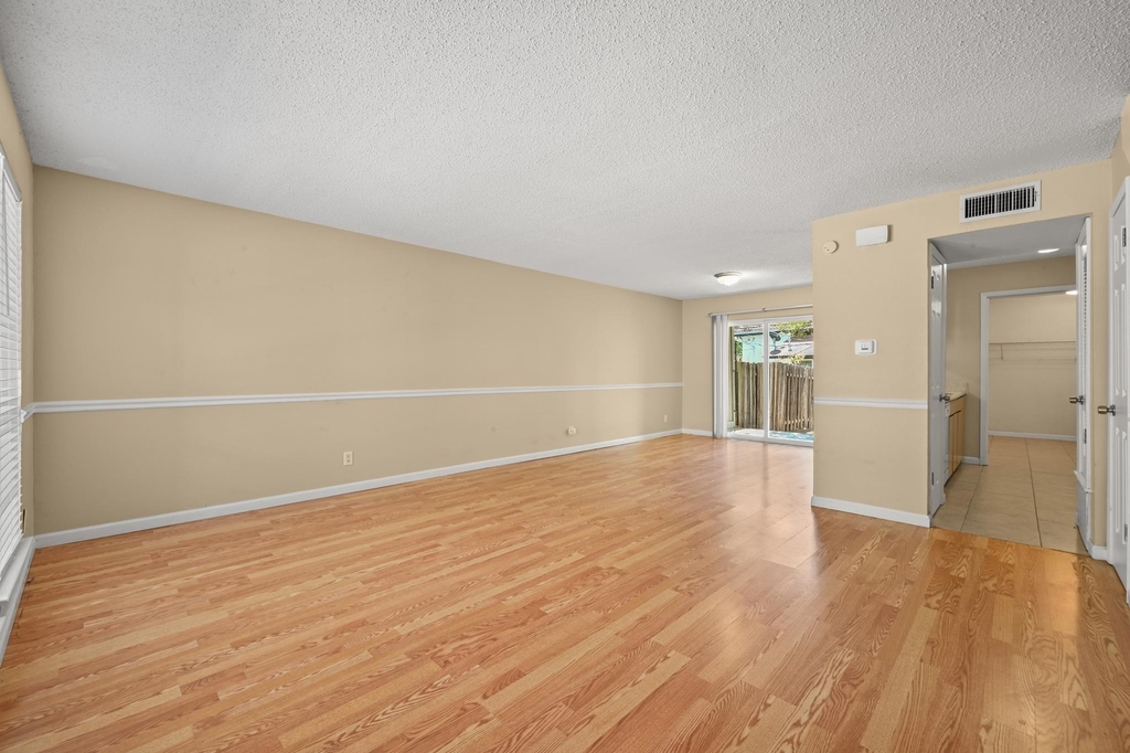 807 Castle Ridge Rd - Photo 6