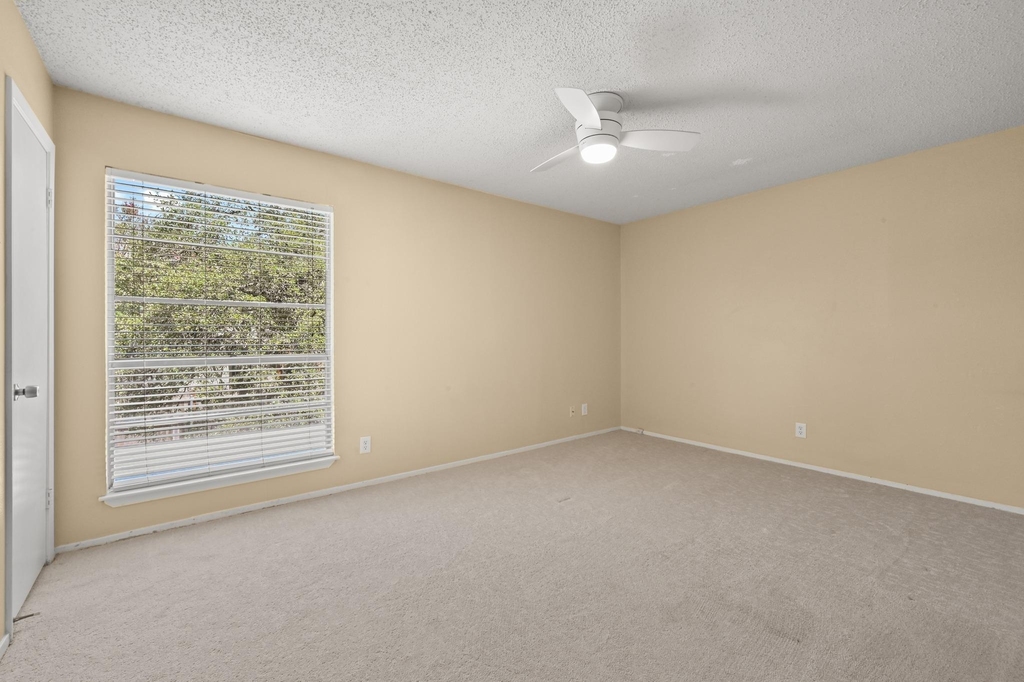807 Castle Ridge Rd - Photo 17