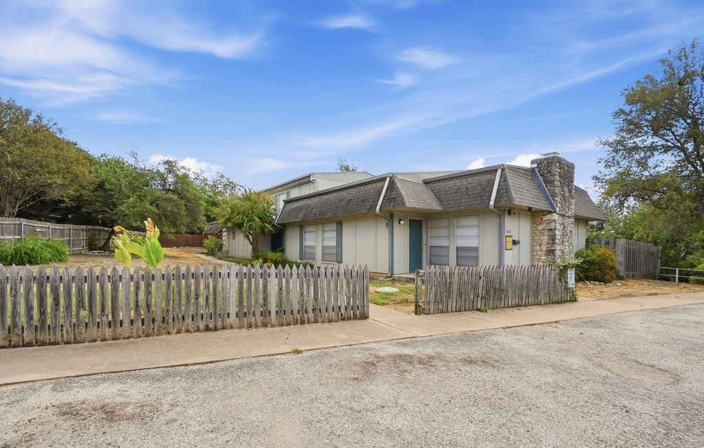 807 Castle Ridge Rd - Photo 5