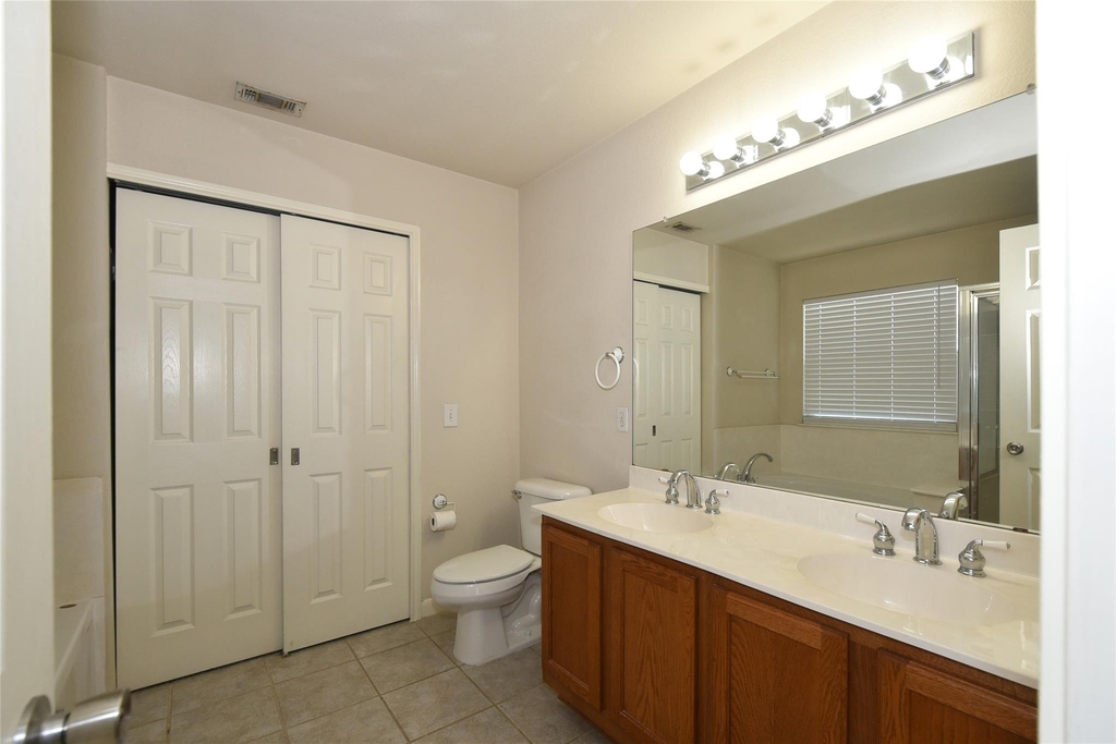 16807 Luckenwald Dr - Photo 19