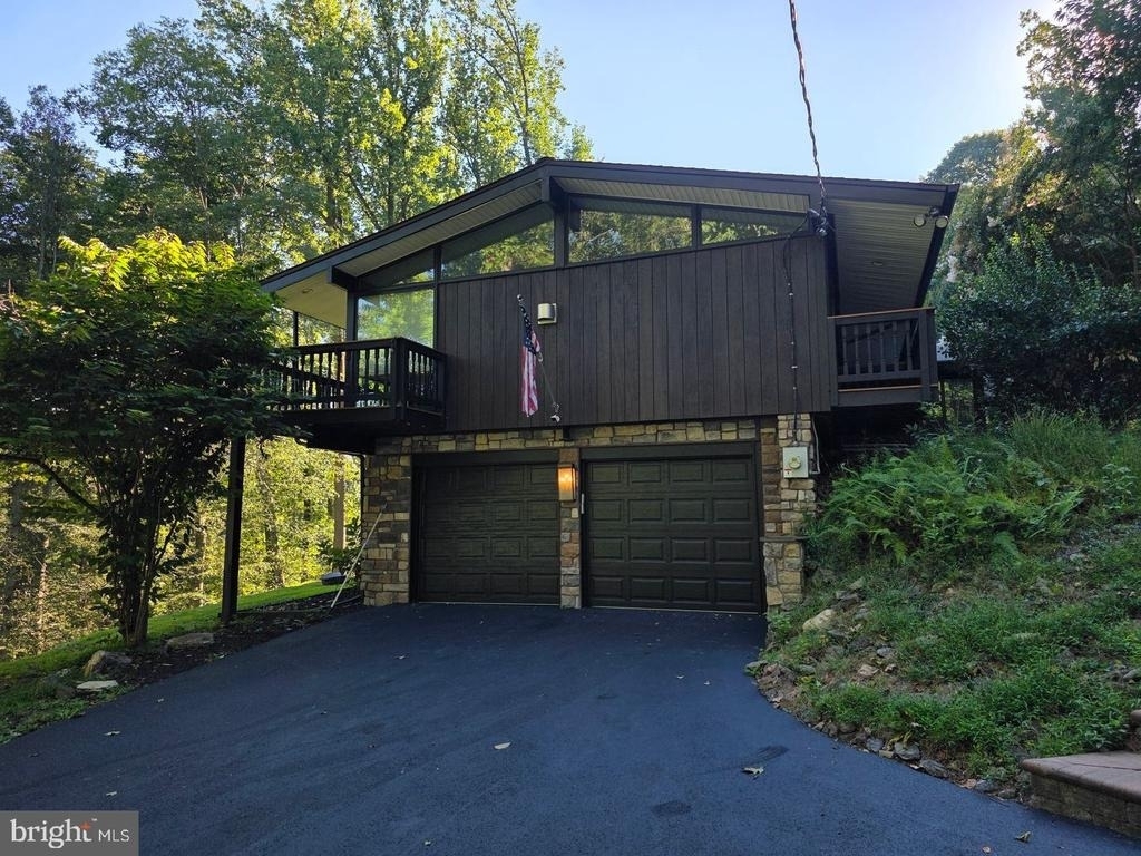 27 Bridleshire Road - Photo 18